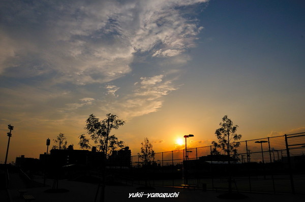 中央公園テニスコート01.jpg