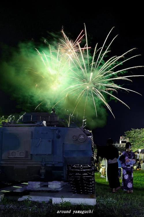 自衛隊花火07.jpg